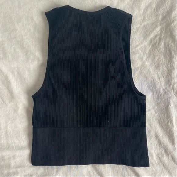 Urban Outfitters Out from Under Black Hailey Seamless Tank - Picture 3 of 4